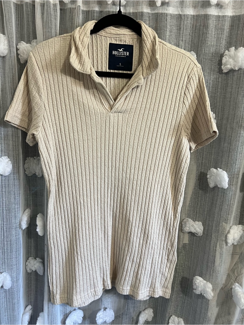 Hollister Cream Ribbed Short Sleeve Polo Tee